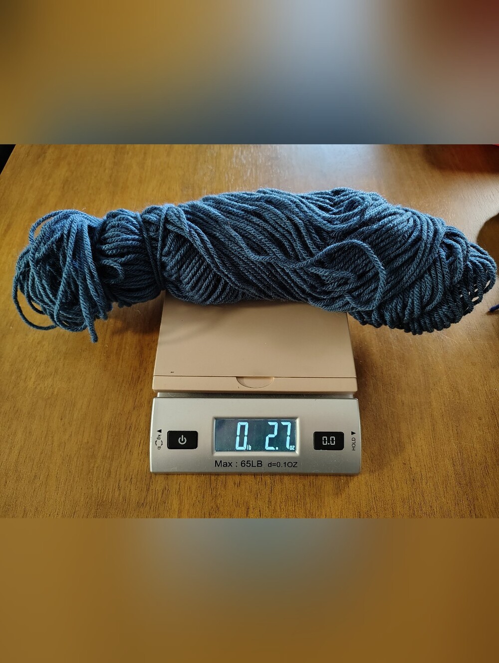 Large Yarn Bundle - Picture 8 of 14